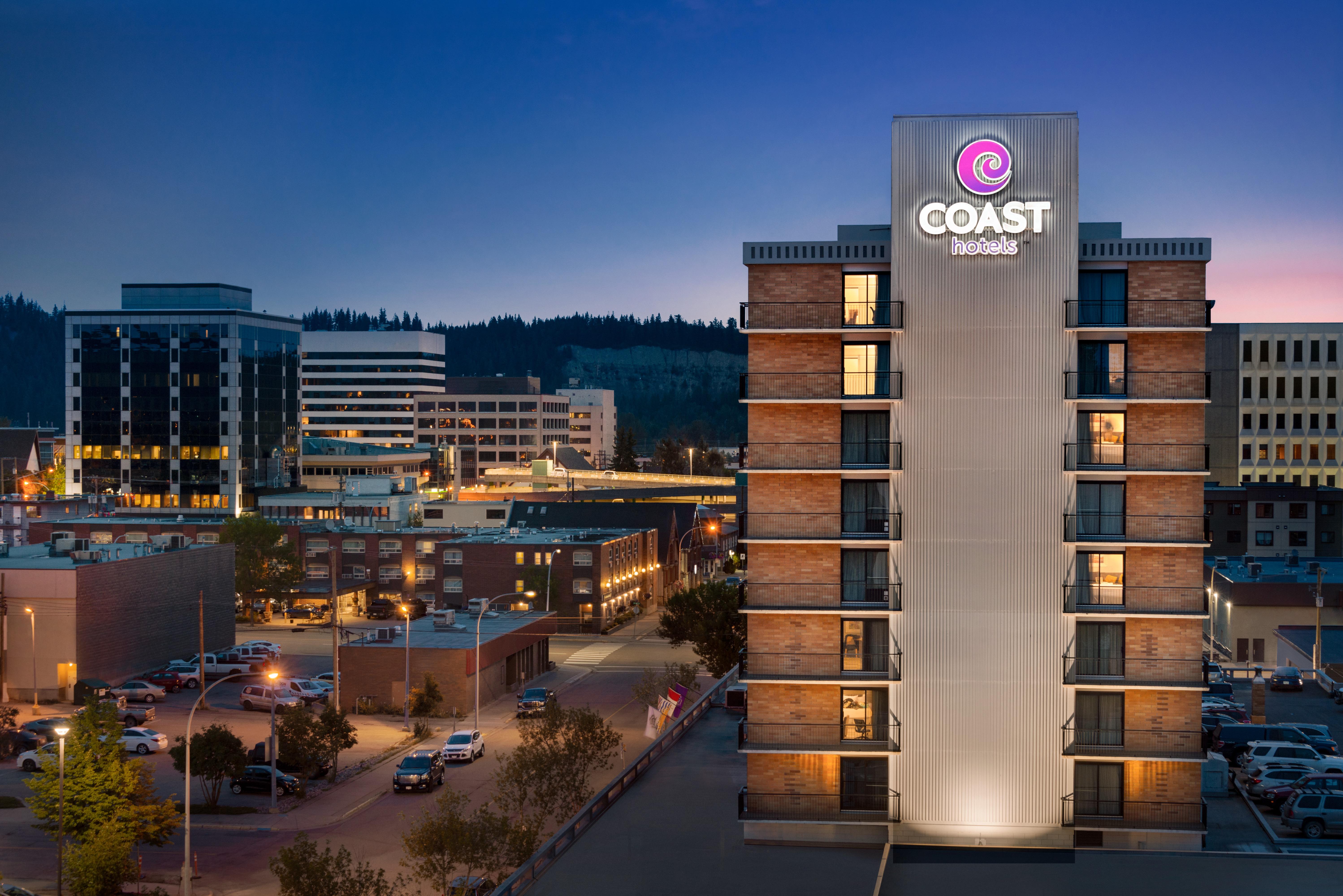 Coast Prince George Hotel By Apa Exteriör bild