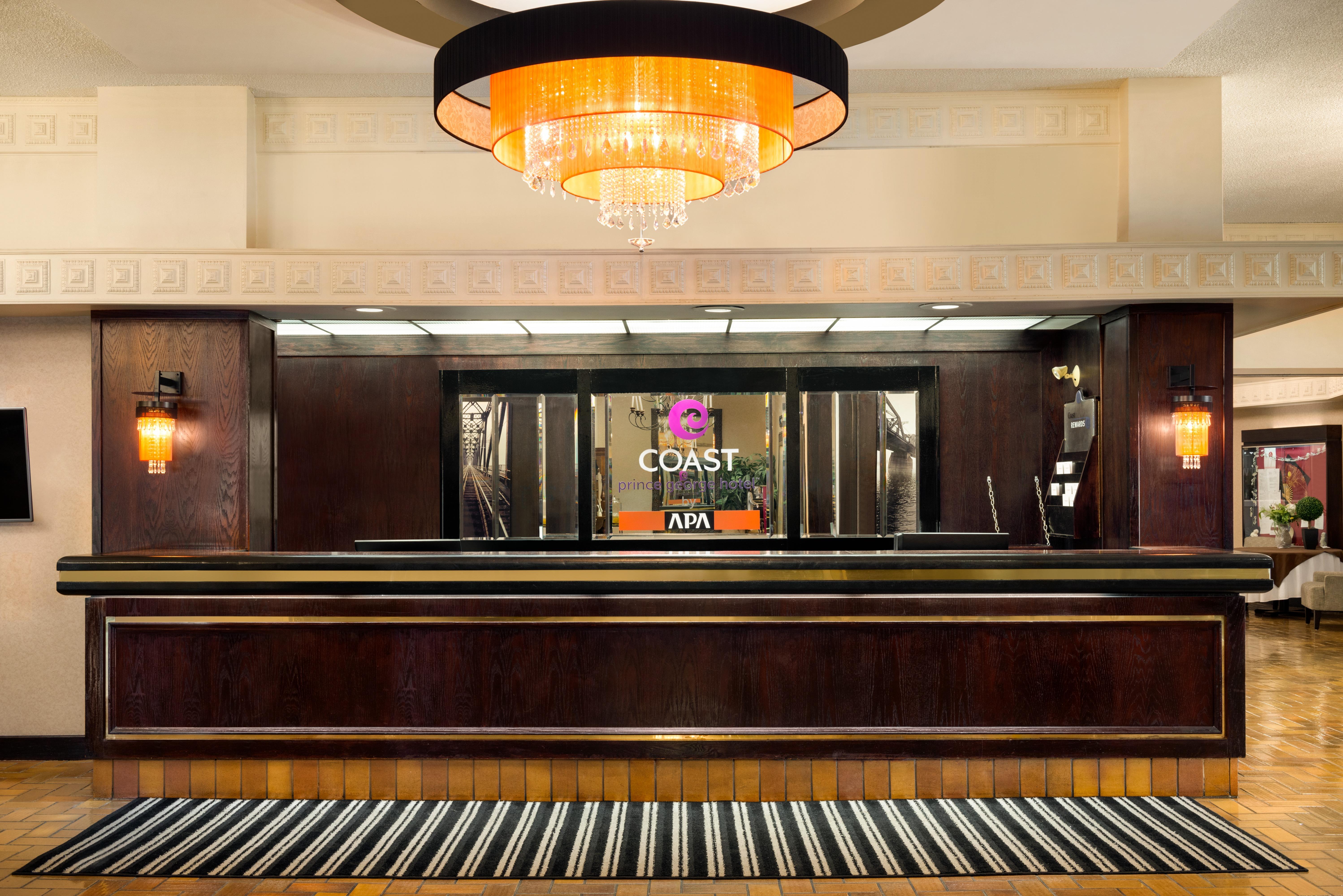 Coast Prince George Hotel By Apa Exteriör bild