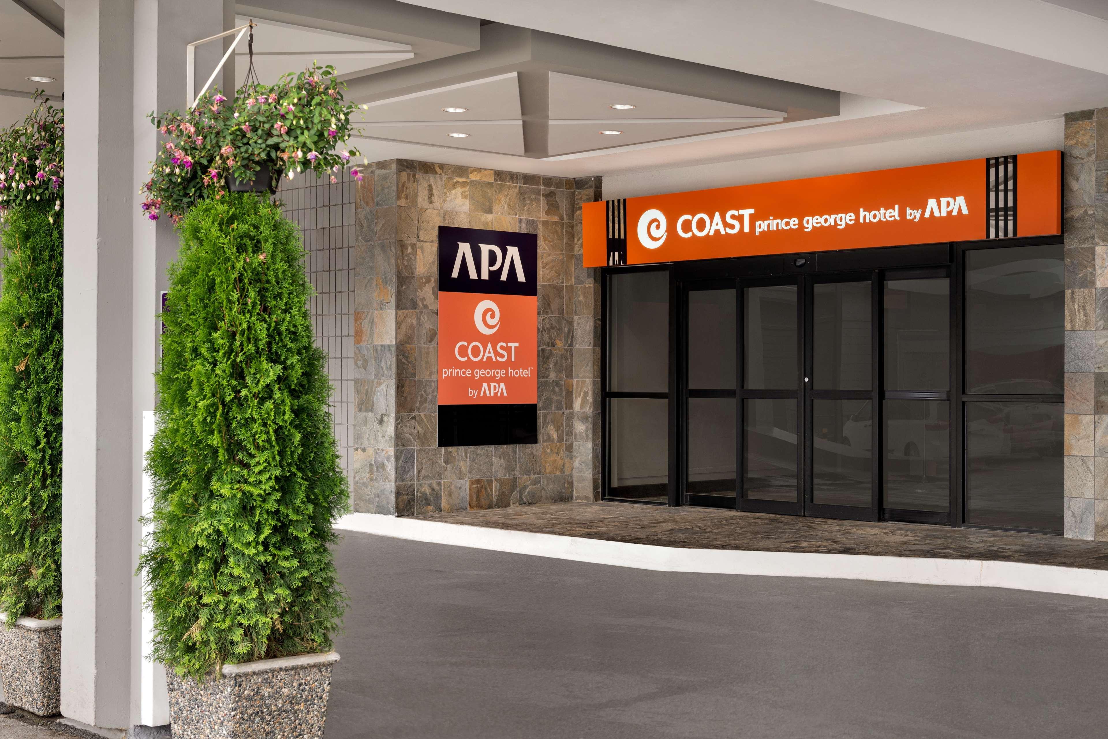 Coast Prince George Hotel By Apa Exteriör bild