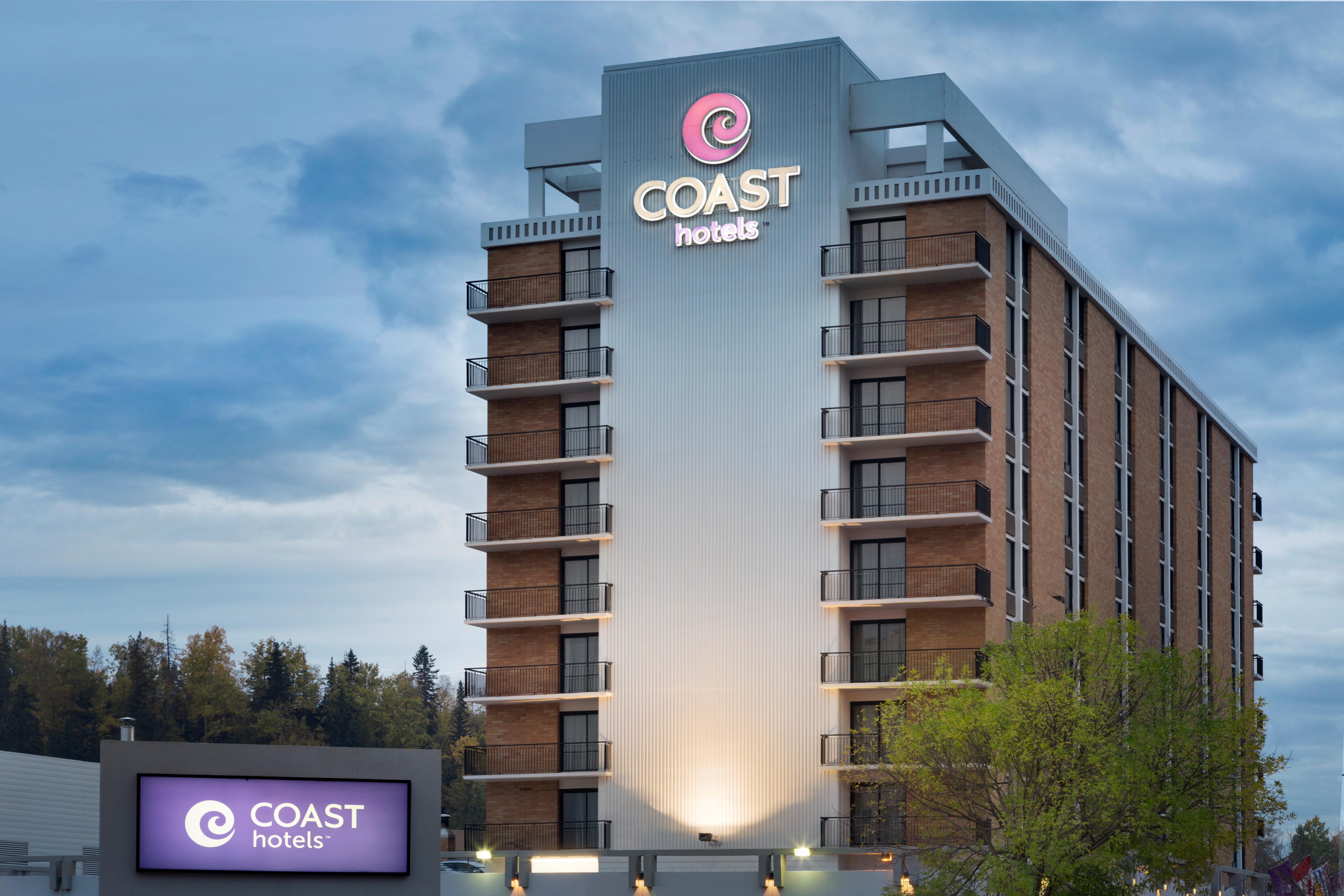 Coast Prince George Hotel By Apa Exteriör bild