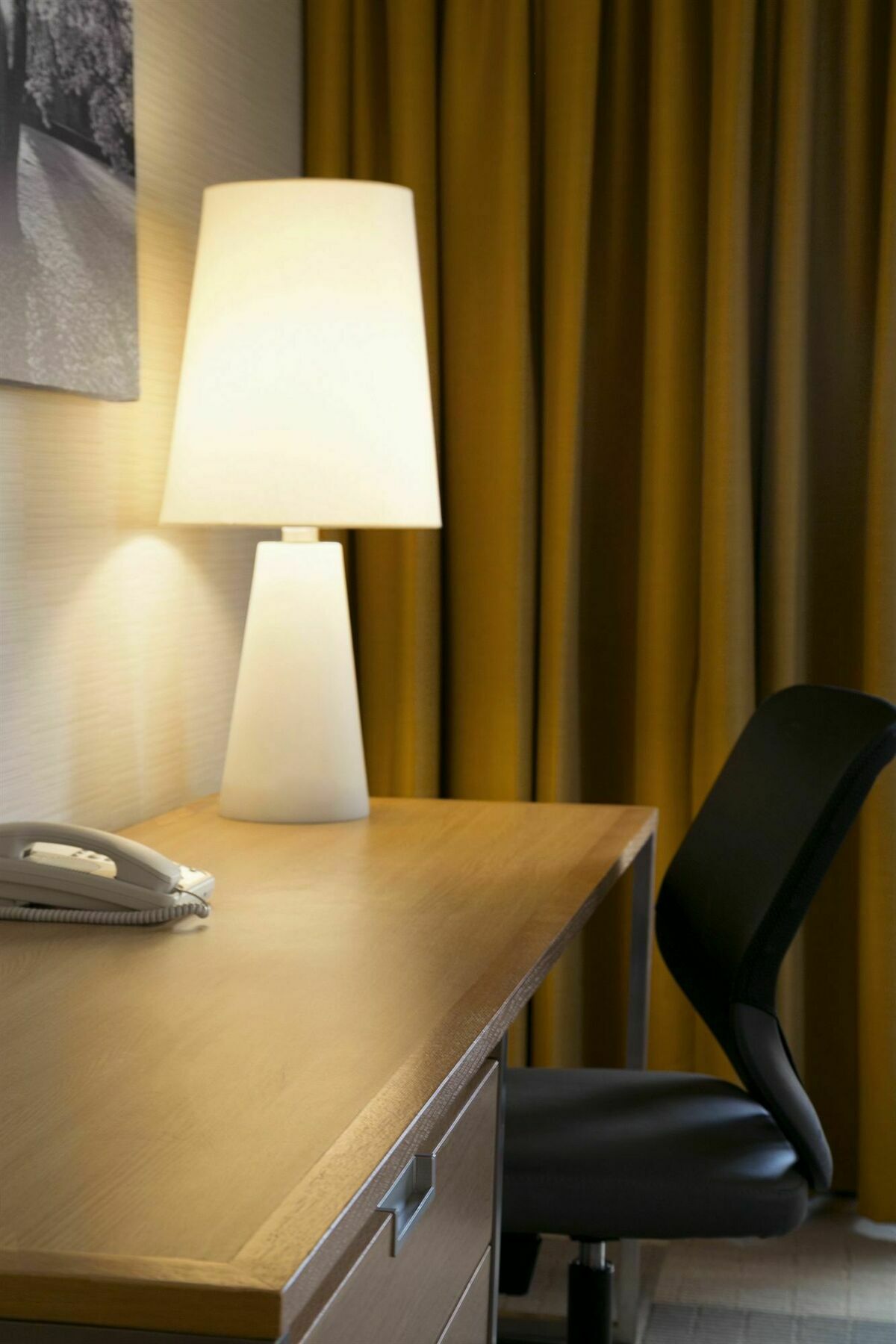 Coast Prince George Hotel By Apa Exteriör bild