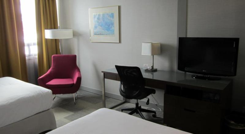 Coast Prince George Hotel By Apa Exteriör bild
